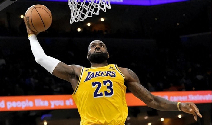 开云平台-詹姆斯：我季后赛胜率63.3%，乔丹：我71%，他：麻烦让一让|总冠军|科比·布莱恩特|蒂姆·邓肯|凯文·杜兰特|湖人_新浪体育_新浪新闻